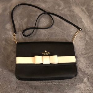 MAKE OFFER ❤️♠️ Kate Spade Purse ♠️